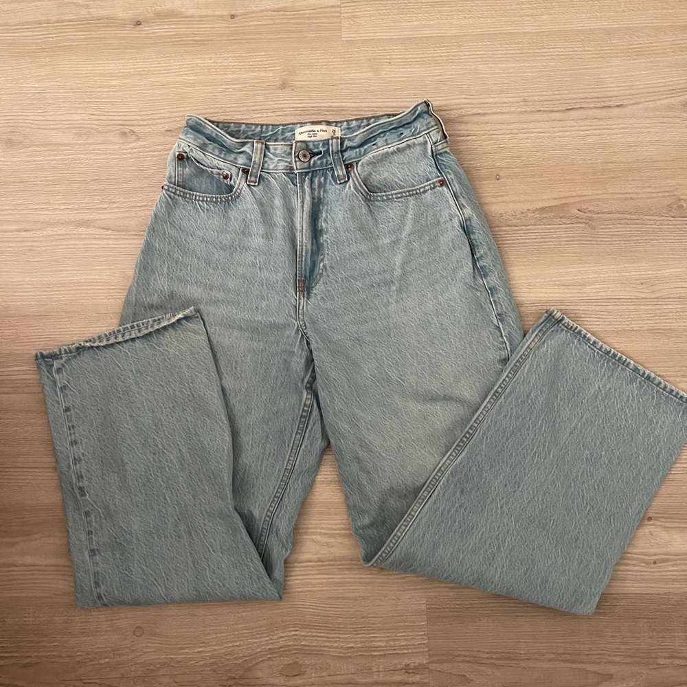 Abercrombie & Fitch The Love High Rise Curve Love Women's Jeans